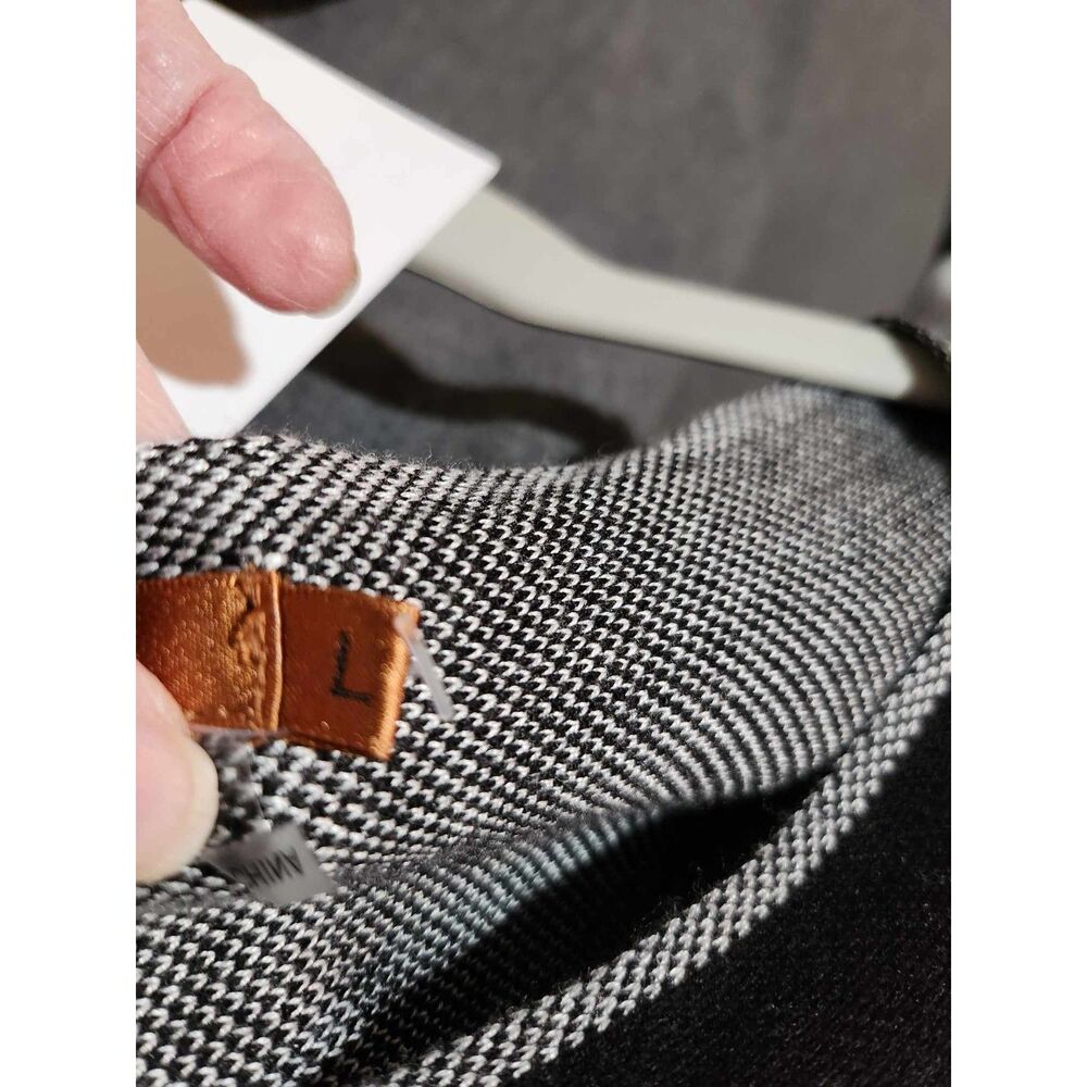 Belldini Black and White Plaid Sweater - Large - Picture 3 of 4